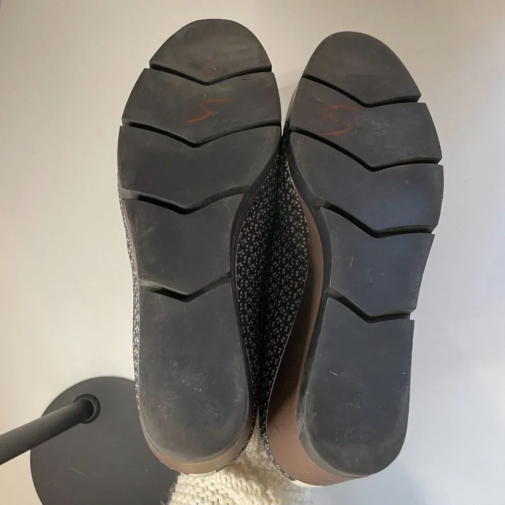 Betabrand Women's Blue All Weather Wedge Shoes Size 9M‎